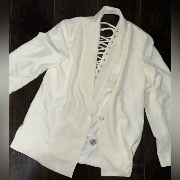 Brand new Forever 21 small fashion blazer - Picture 2 of 4